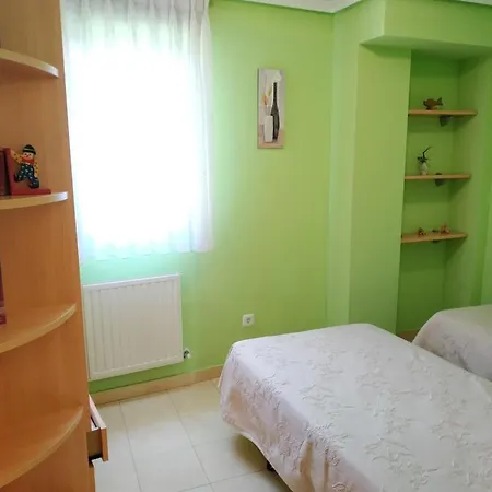 - El Bosquin * Nueva De Llanes