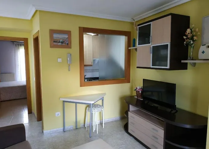 - El Bosquin * Nueva De Llanes