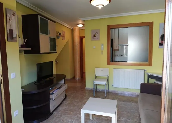 - El Bosquin Nueva De Llanes